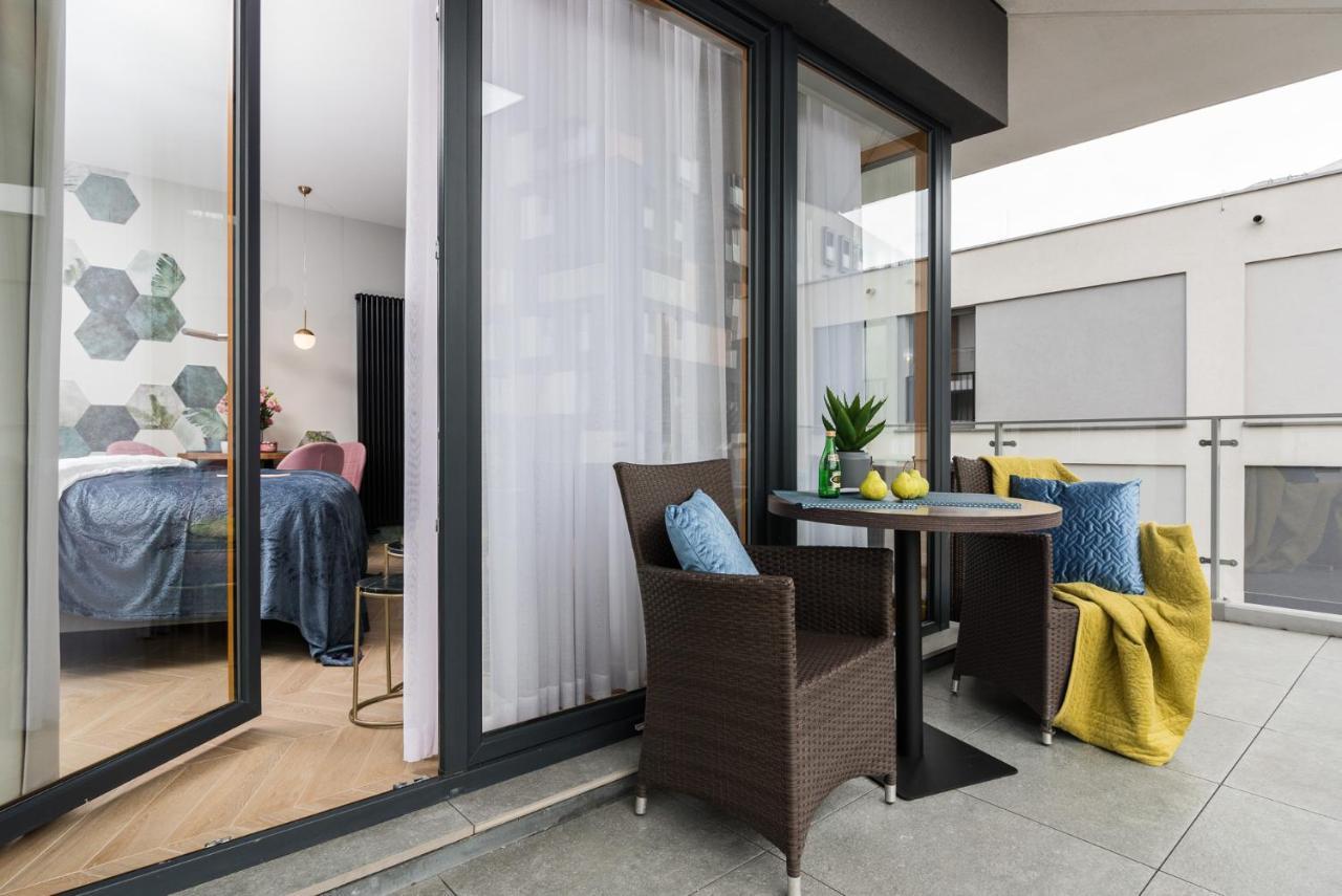 Neartopl Rakowicka Apartments Parking Krakow Dış mekan fotoğraf